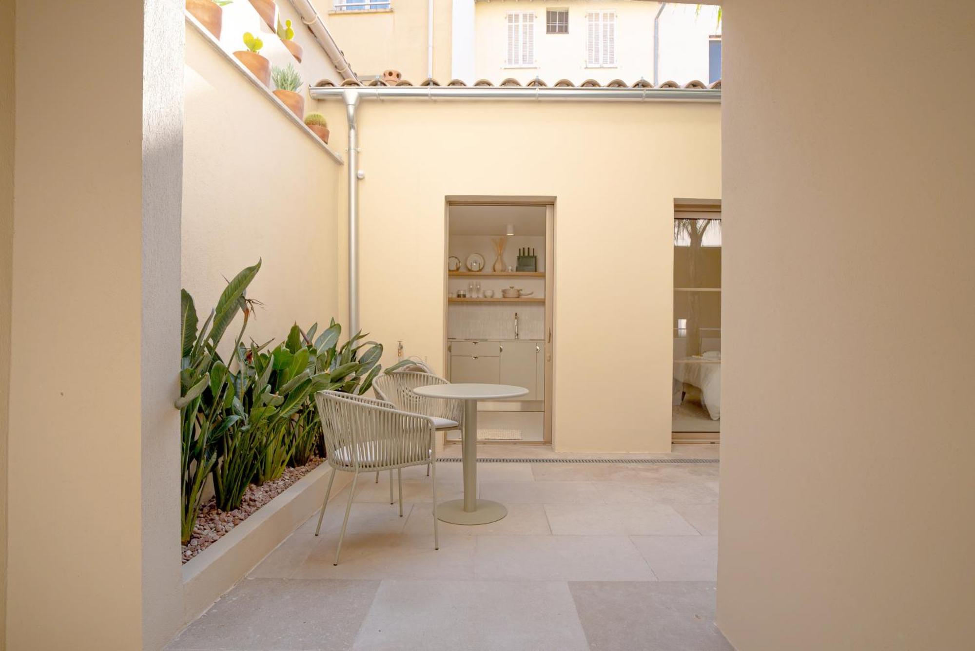 Studios Raffines Avec Terrasses - Plages, Ville Et Gare A Pied - Maison Raphael Saint-Raphael  Luaran gambar